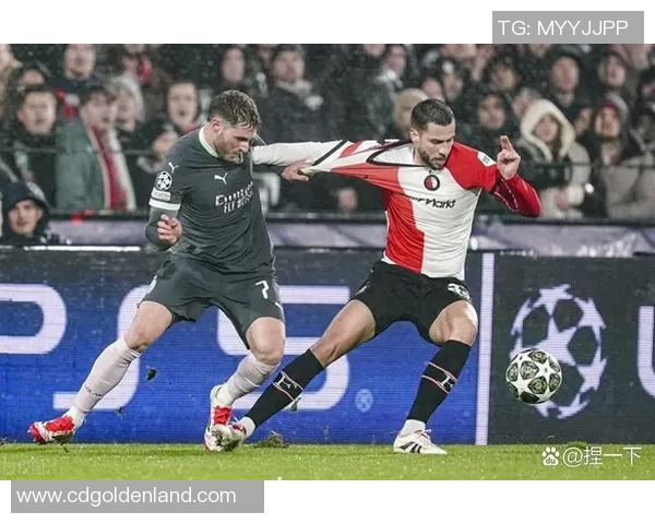 帕尔马与AC米兰激战正酣赛事精彩瞬间全记录 帕尔马与AC米兰激战正酣赛事精彩瞬间全记录